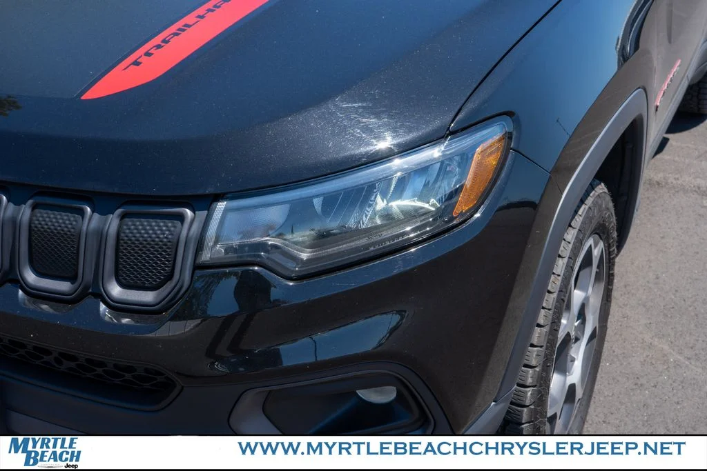 Certified Used 2022 Diamond Black Jeep Trailhawk image 10