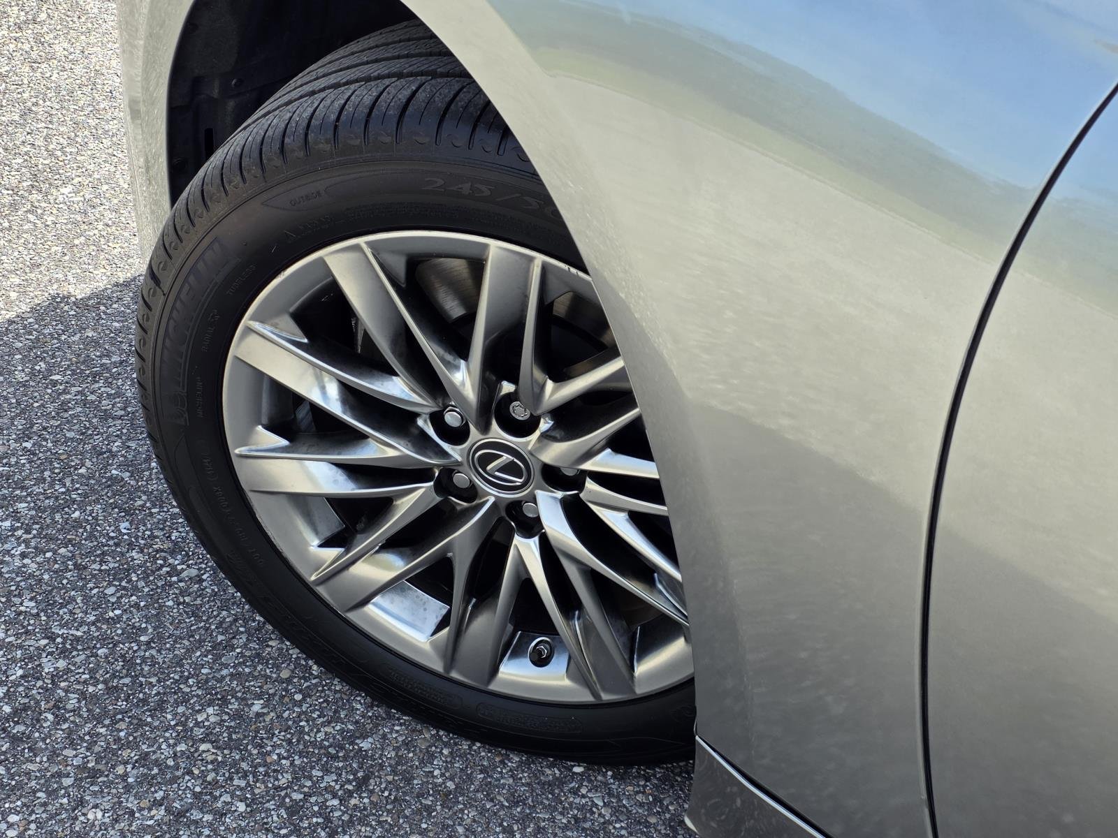 2018 Lexus LS Base - Photo 36