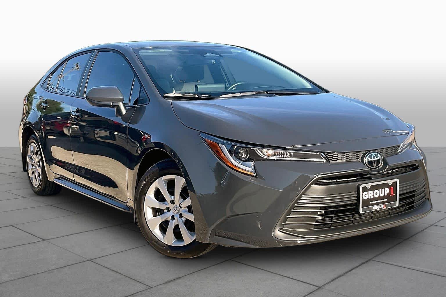 Used 2026 Underground Toyota LE image 3