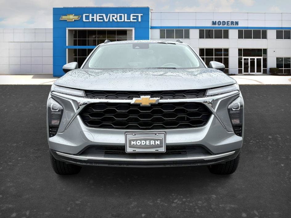 Used 2024 Sterling Gray Metallic Chevrolet LT image 7