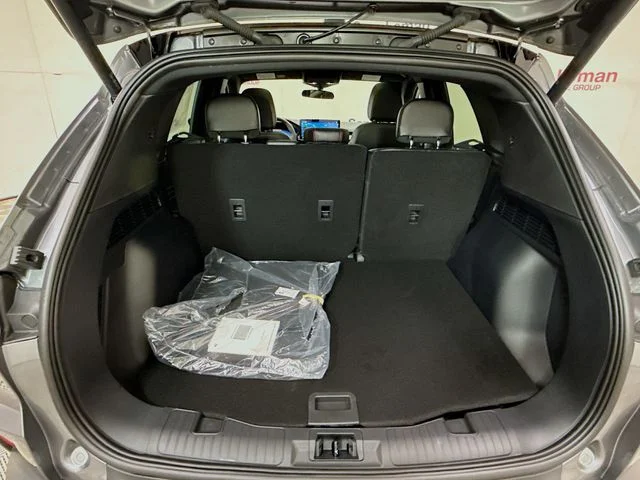 2026 Ford Escape ST-Line Select - Photo 28