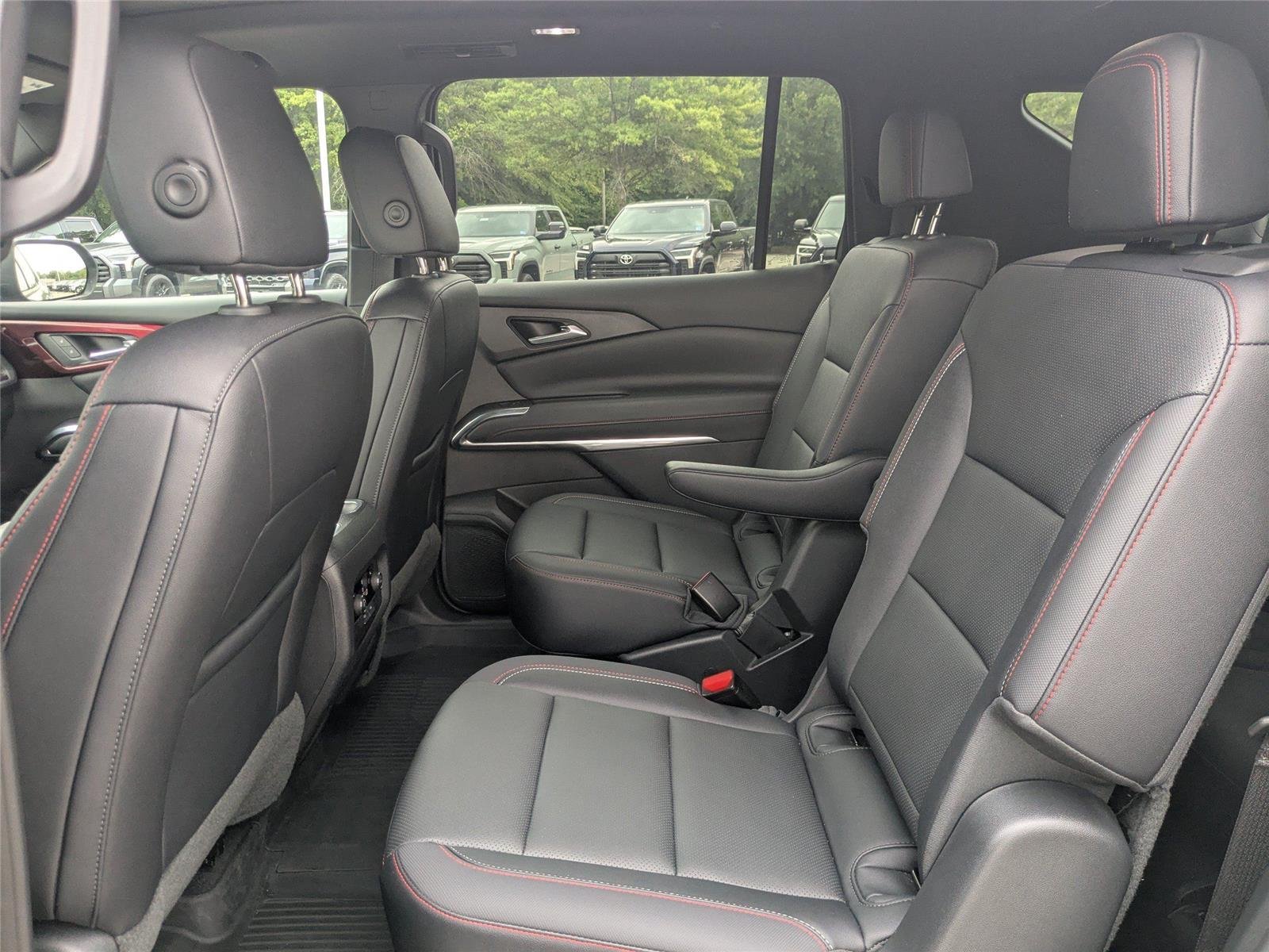 Used 2024 Stardust Metallic Chevrolet AWD Z71 image 13