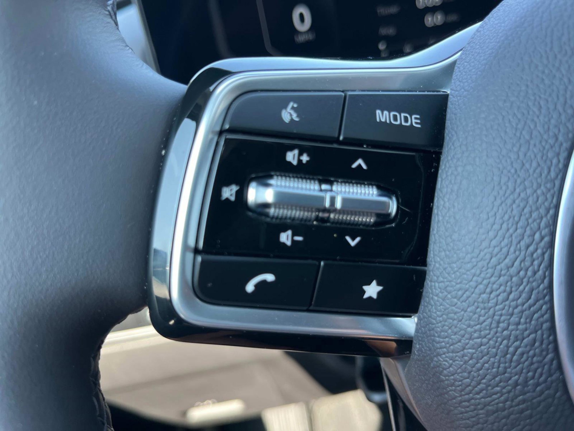 2026 Kia Carnival SX Prestige - Photo 22