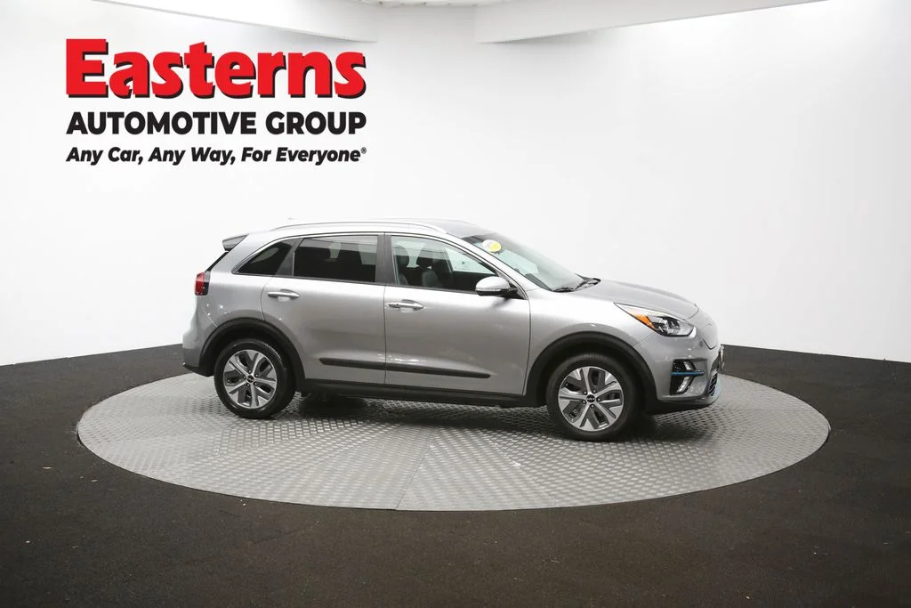 Used 2022 Gray Kia EX image 45