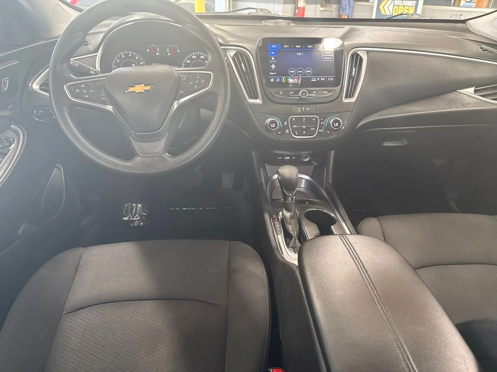 Used 2024 White Chevrolet LT image 13