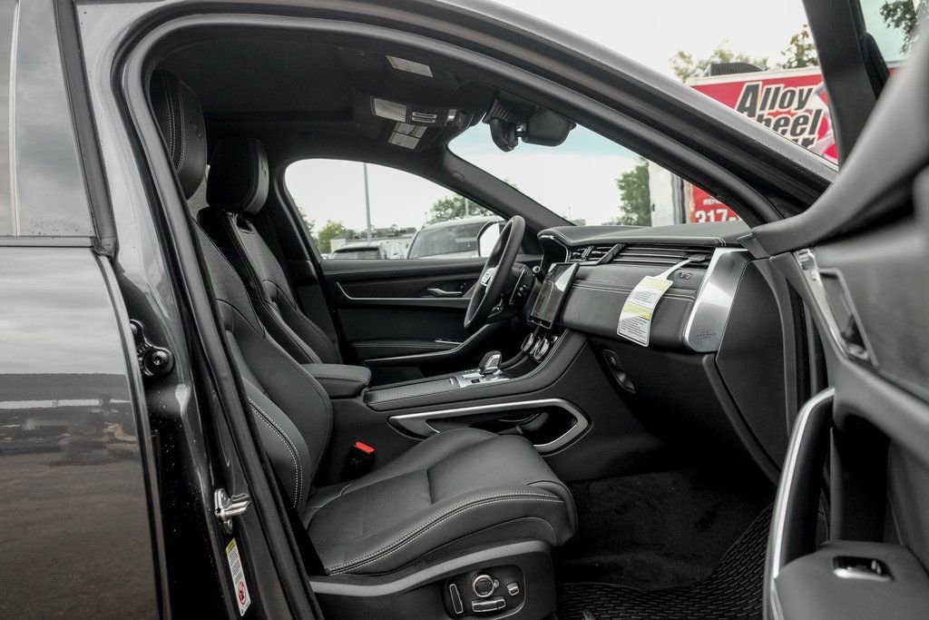 2026 Jaguar F-Pace R-Dynamic S - Photo 20