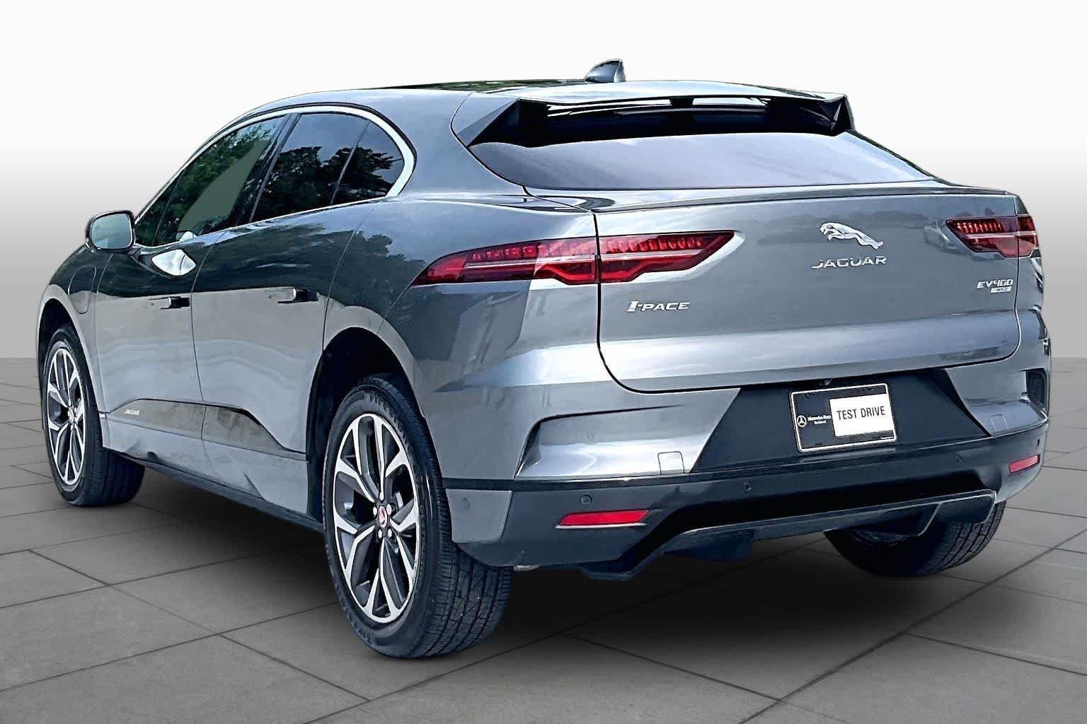 Used 2020 Corris Grey Metallic Jaguar HSE image 11