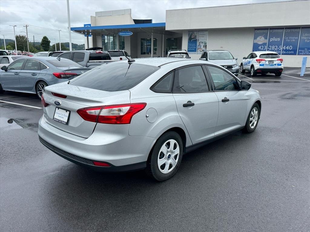 Used 2012 INGOT SILVER METALLIC Ford S image 7