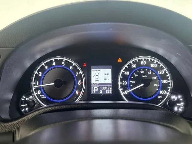 Used 2013 Lapis Blue INFINITI x image 5