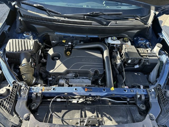 Certified Used 2024 Downpour Metallic GMC SLE image 27
