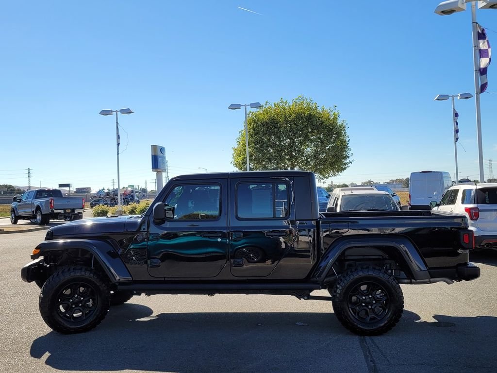 Used 2023 Black Jeep Willys image 7