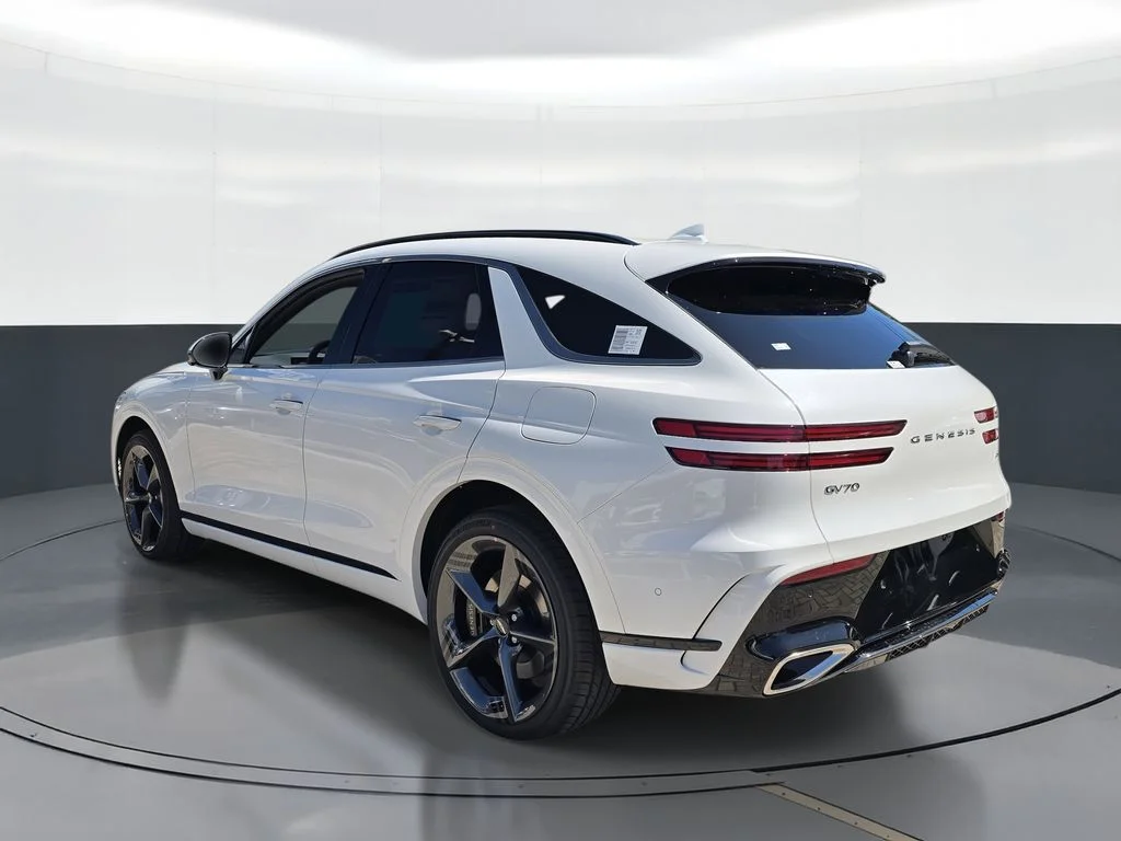 New 2026 White Genesis 2.5T Sport Prestige image 4