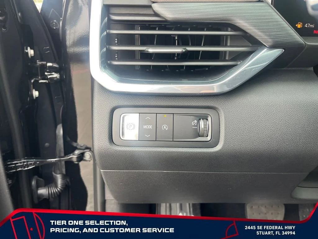 New 2026 Ebony Twilight Metallic GMC Elevation image 25