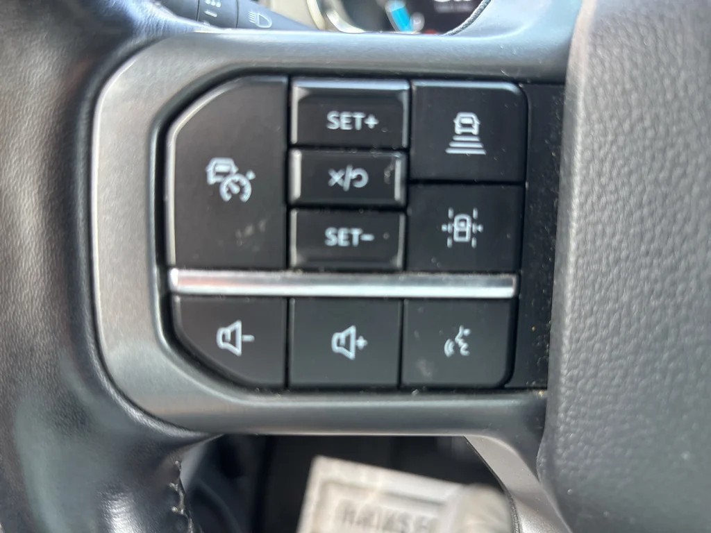 Used 2022 Carbonized Gray Metallic Ford LARIAT image 16