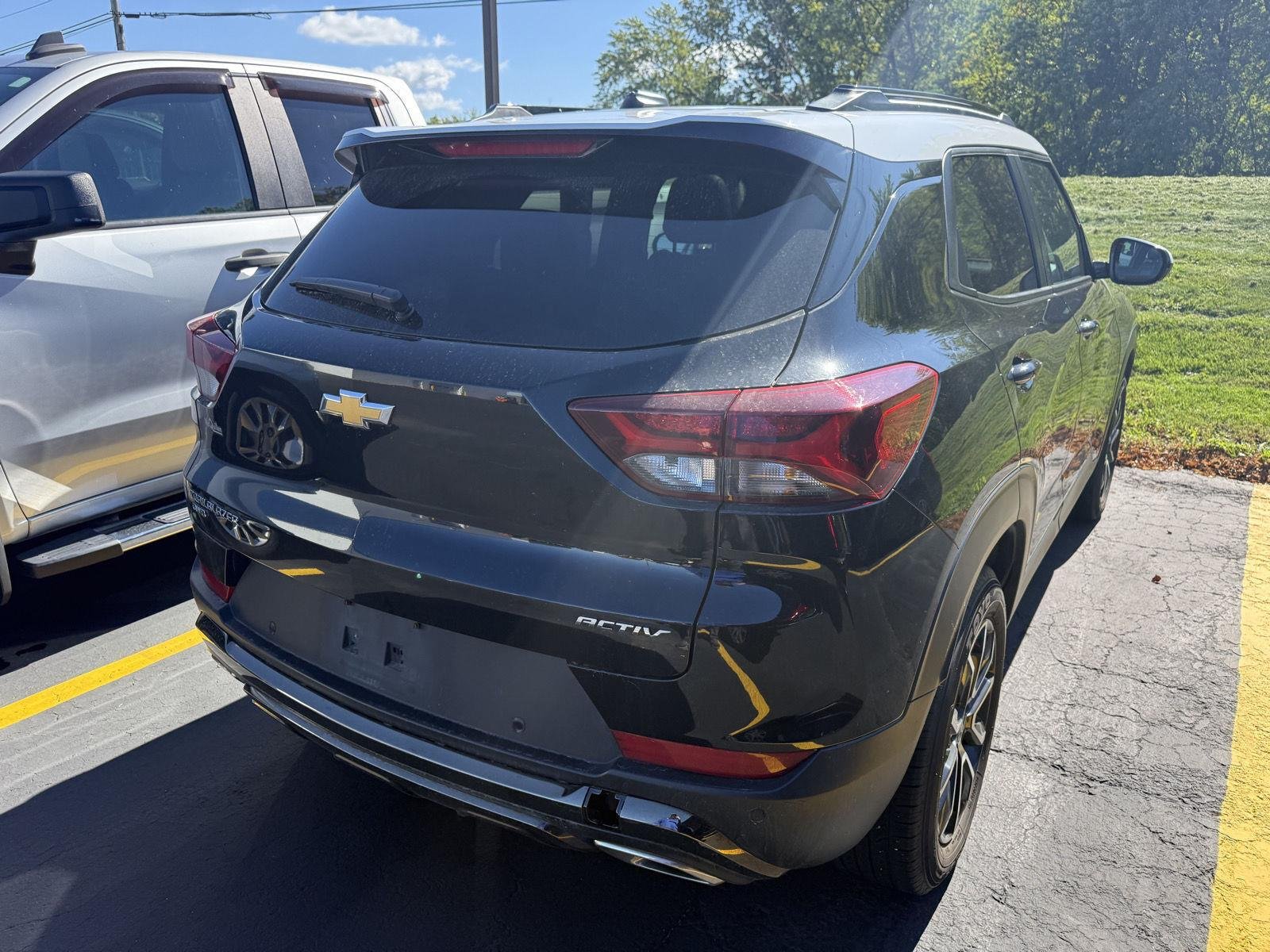 Used 2023 Mosaic Black Metallic Chevrolet ACTIV image 6