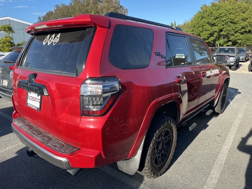 2019 Toyota 4Runner TRD Off-Road Premium photo 6