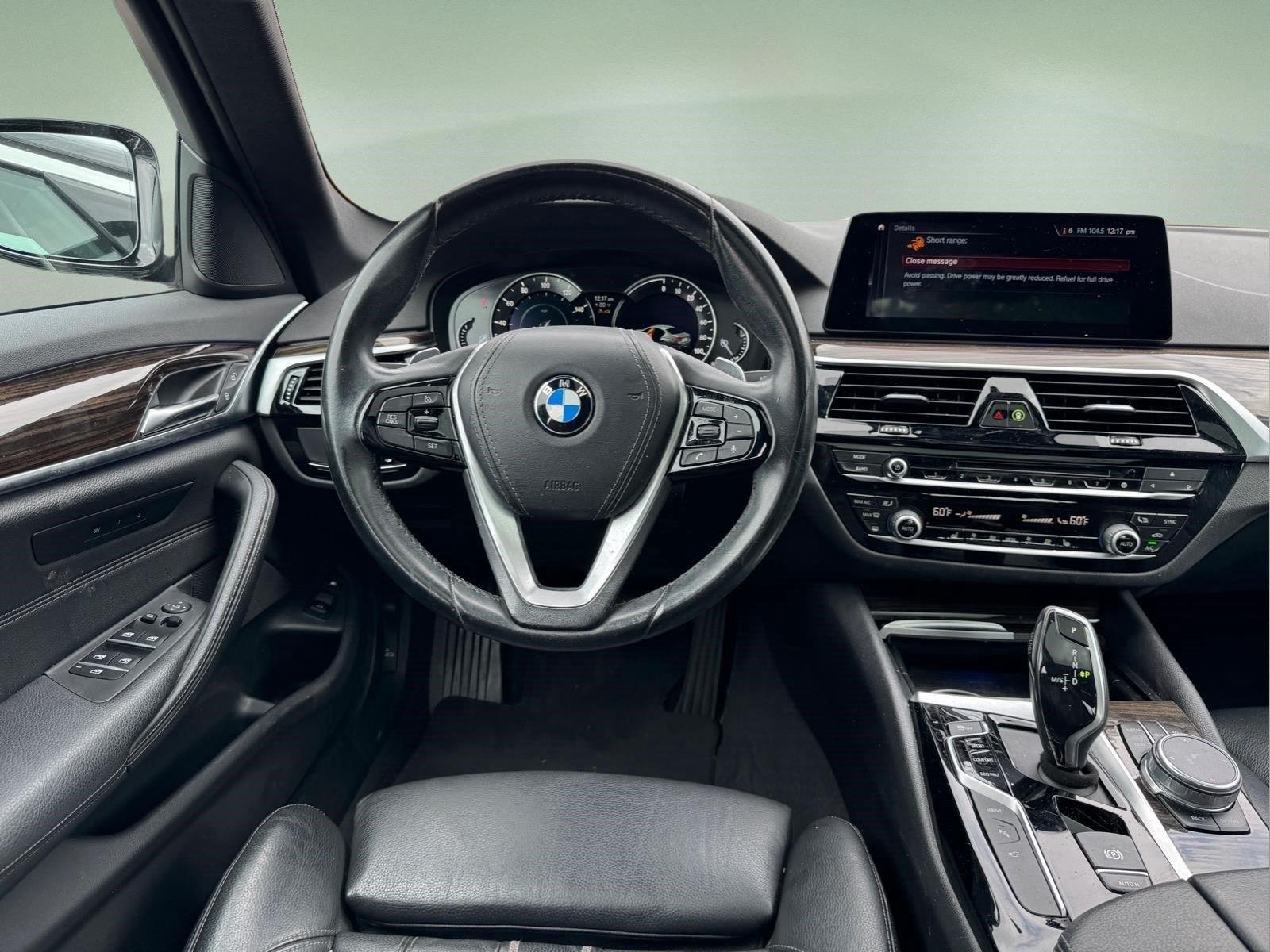 Used 2019 Black Sapphire Metallic BMW 530e iPerformance image 16