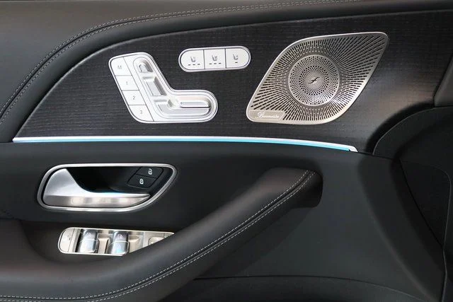 Used 2022 MANUFAKTUR Diamond White Bright Mercedes-Benz GLE 63 S AMG® image 3