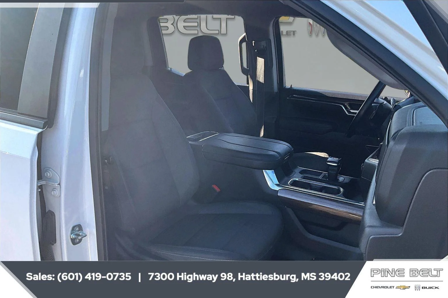 Used 2023 Summit White Chevrolet LT Trail Boss image 7