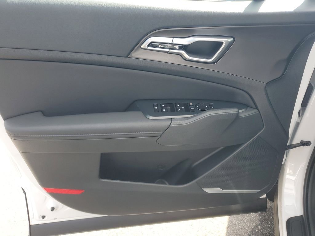 2026 Kia Sportage EX - Photo 31