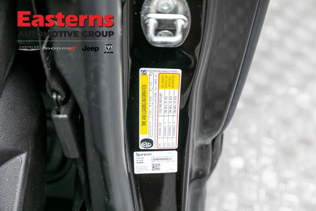 Used 2022 Black Chevrolet LT image 32