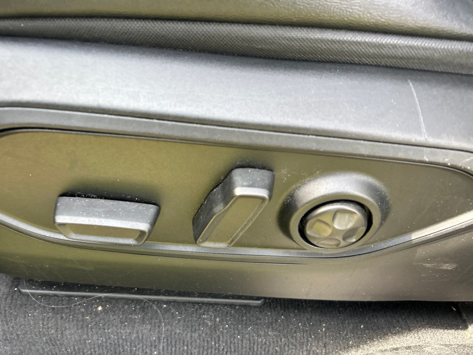 Certified Used 2023 Gray Jeep Altitude X image 26