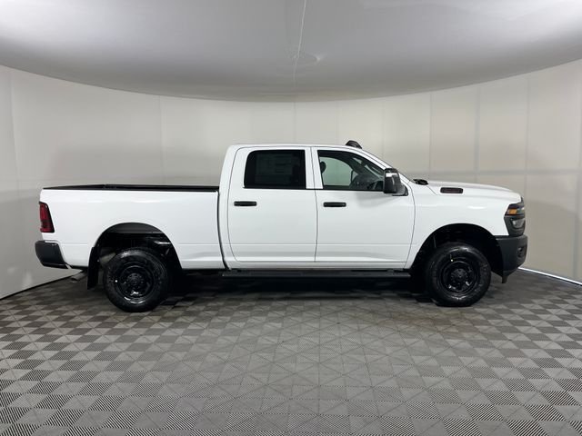 New 2026 Bright White Clear-Coat Exterior Paint RAM Tradesman image 4