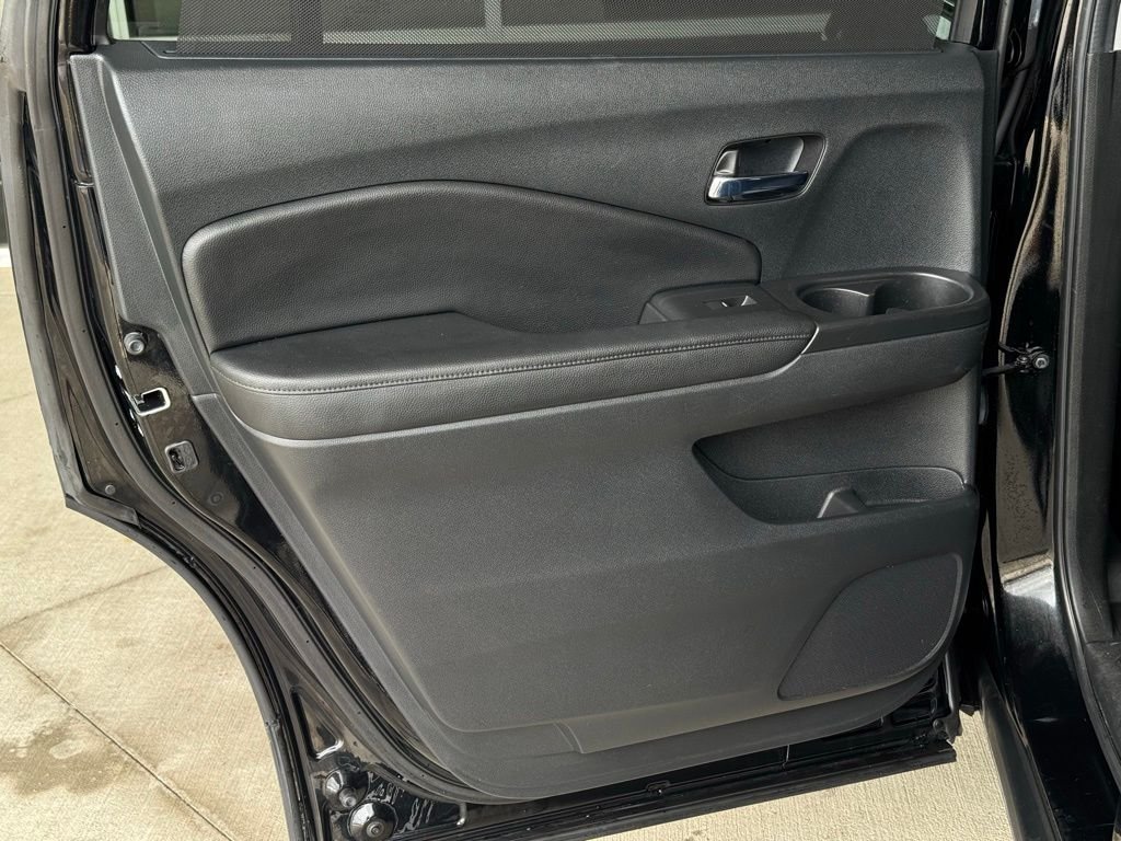 Used 2022 Black Honda Touring image 24
