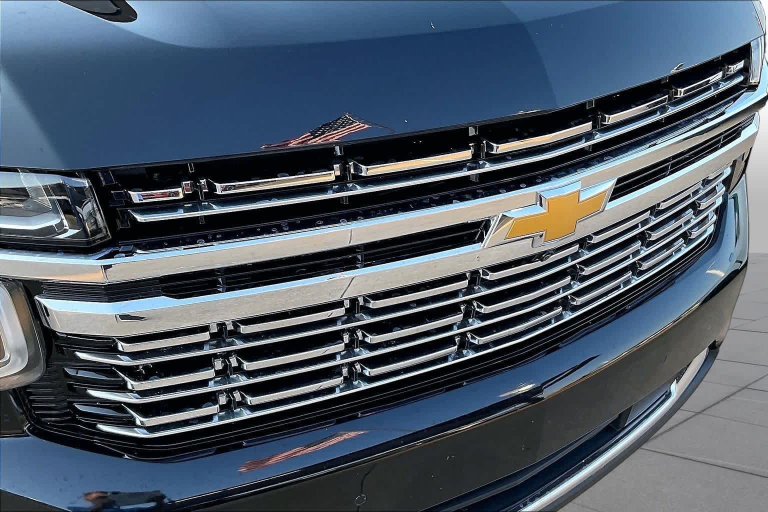 Used 2023 Black Chevrolet Premier image 29