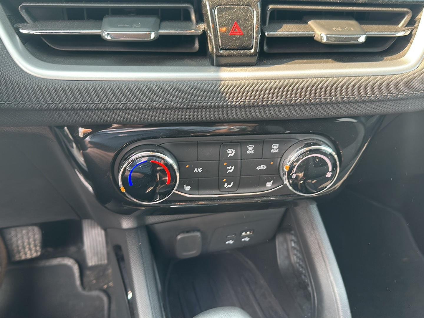 Used 2024 Iridescent Pearl Tricoat Chevrolet LT image 10