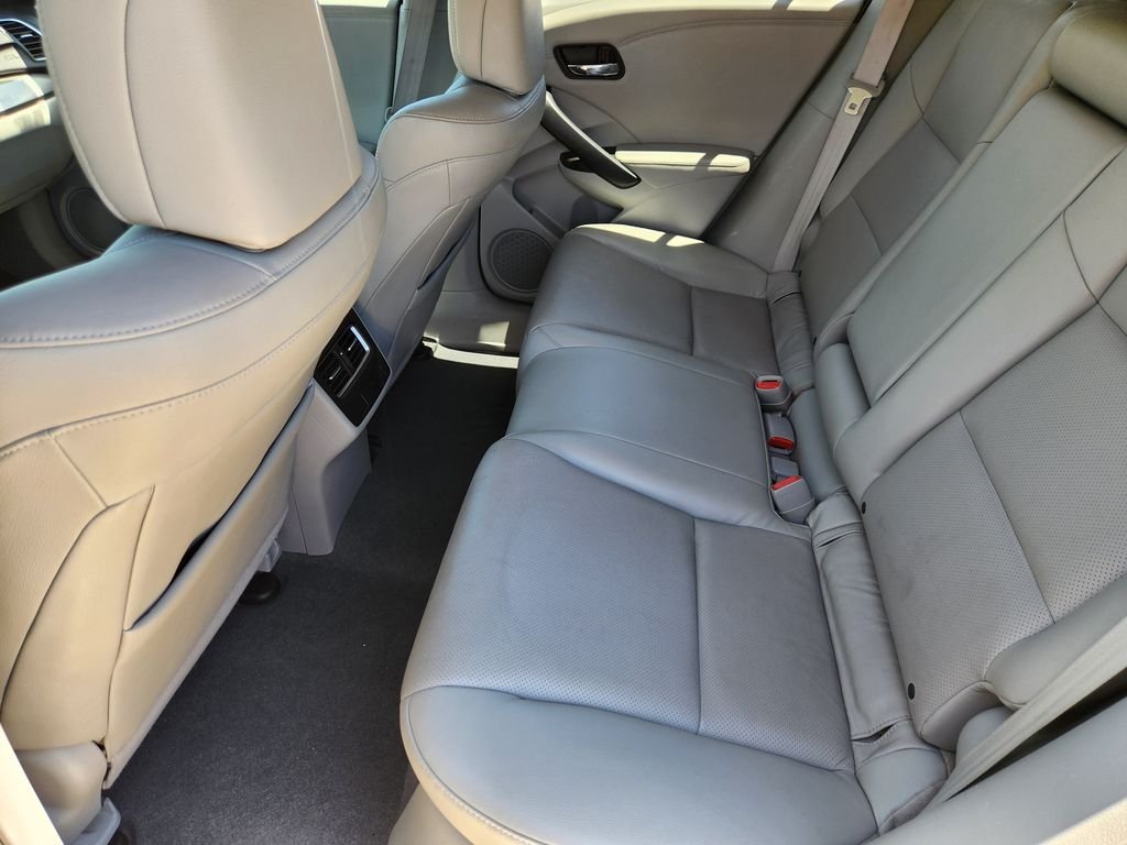 Used 2017 Fathom Blue Pearl Acura w/Technology Pkg image 32