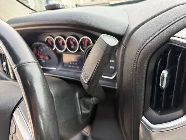 Used 2019 Blue Chevrolet RST image 21