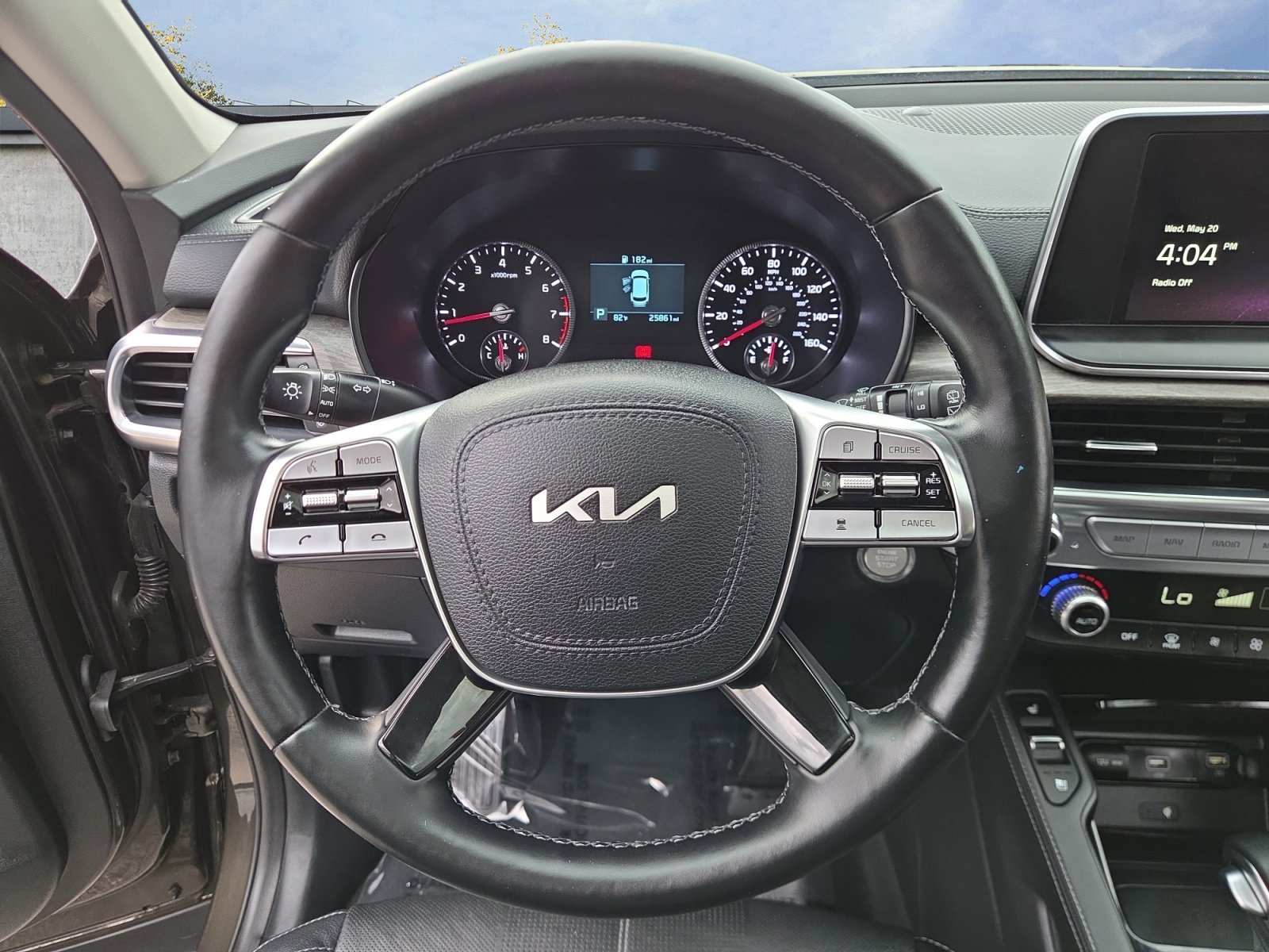 2022 Kia Telluride EX - Photo 12