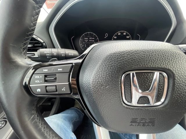 Used 2024 Crystal Black Pearl Honda Touring image 18