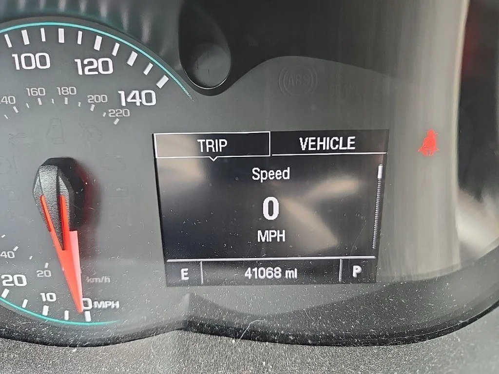 Used 2019 Pacific Blue Metallic Chevrolet LT image 8