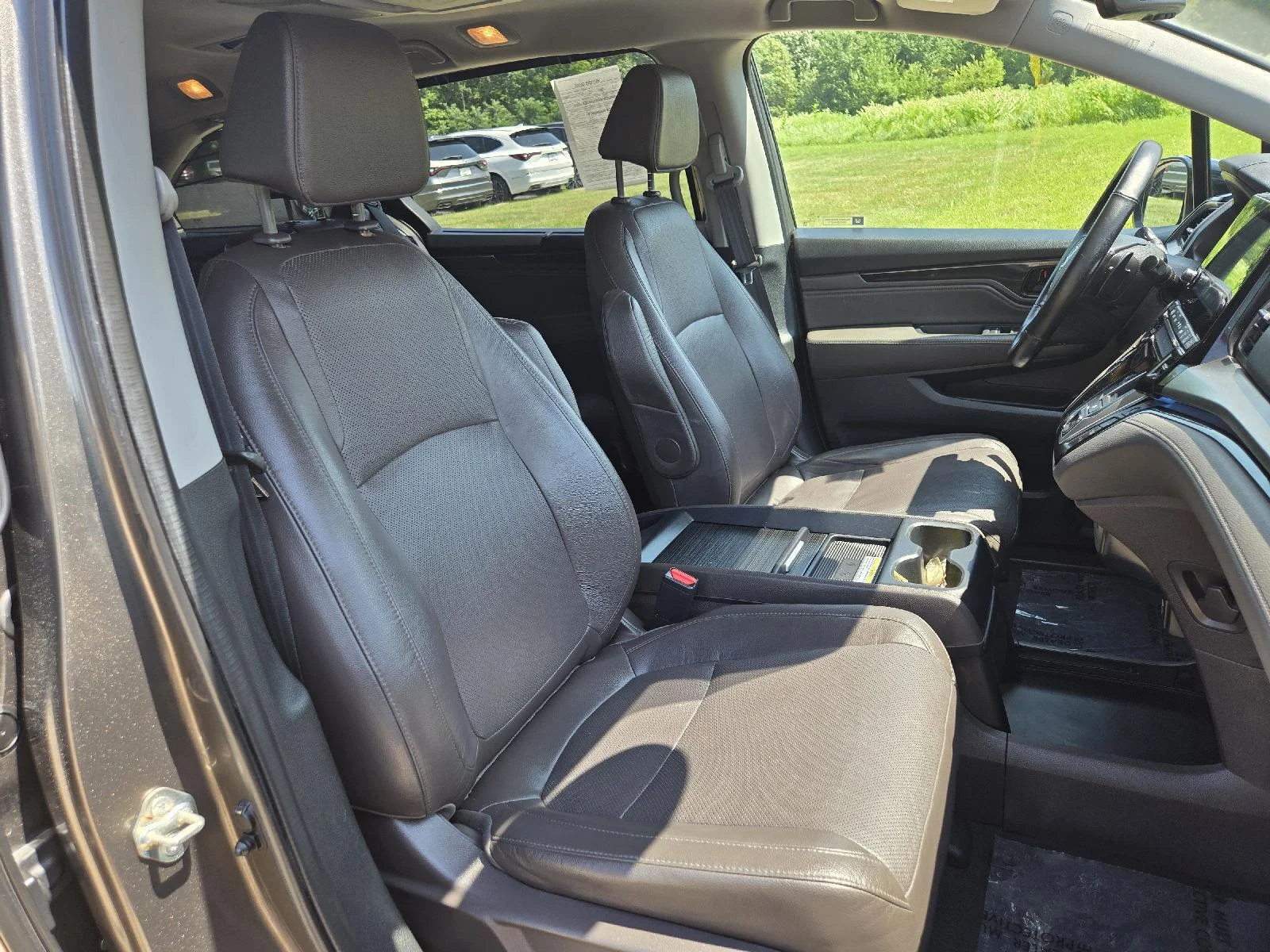 Used 2020 Pacific Pewter Metallic Honda Elite image 24