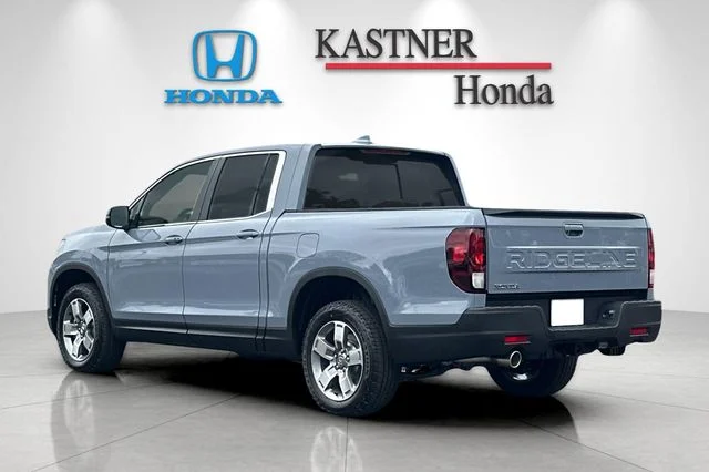New 2026 Sonic Gray Pearl Honda RTL image 6