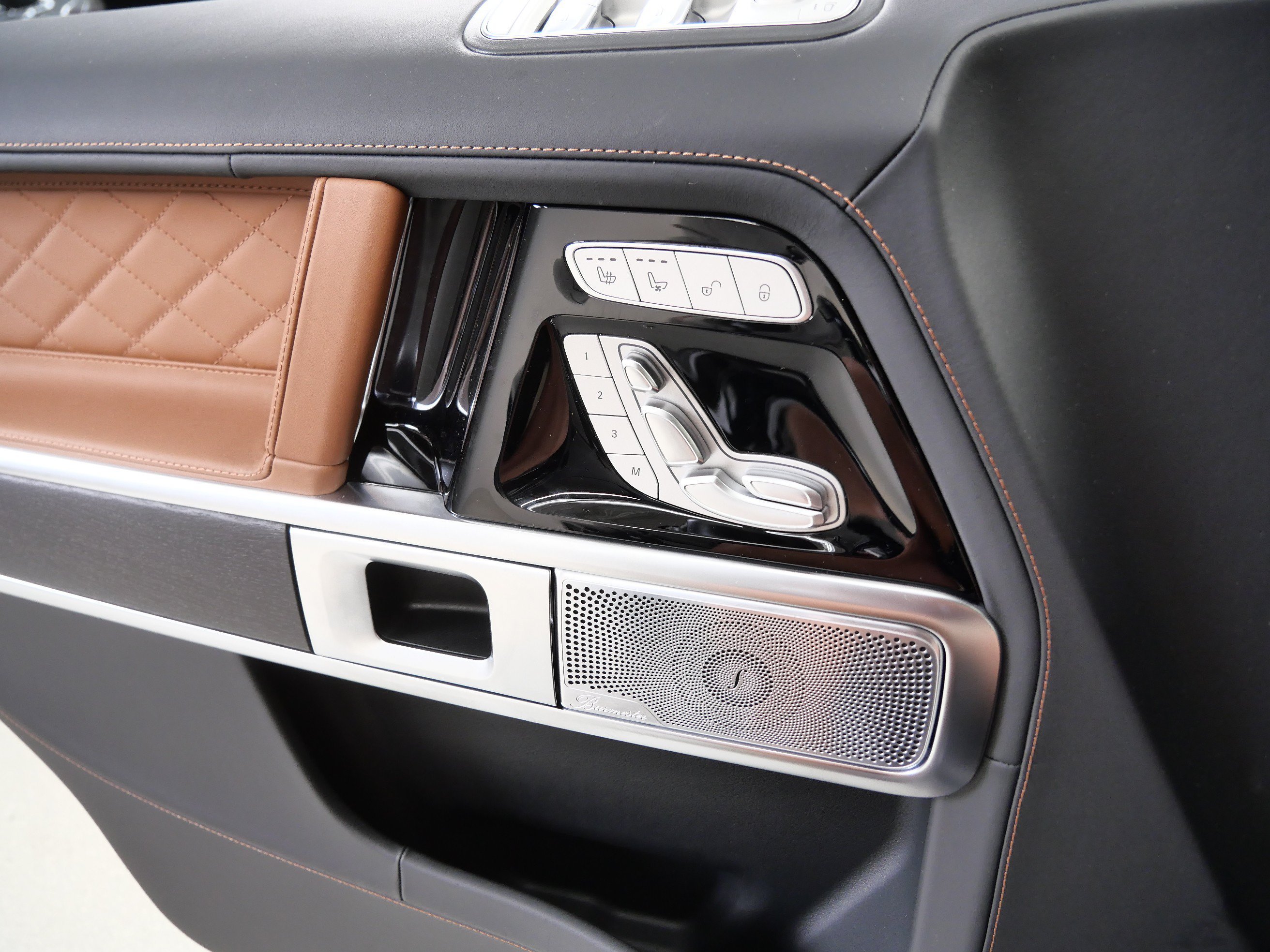 New 2027 Emerald Green Mercedes-Benz AMG® G 63 SUV image 19