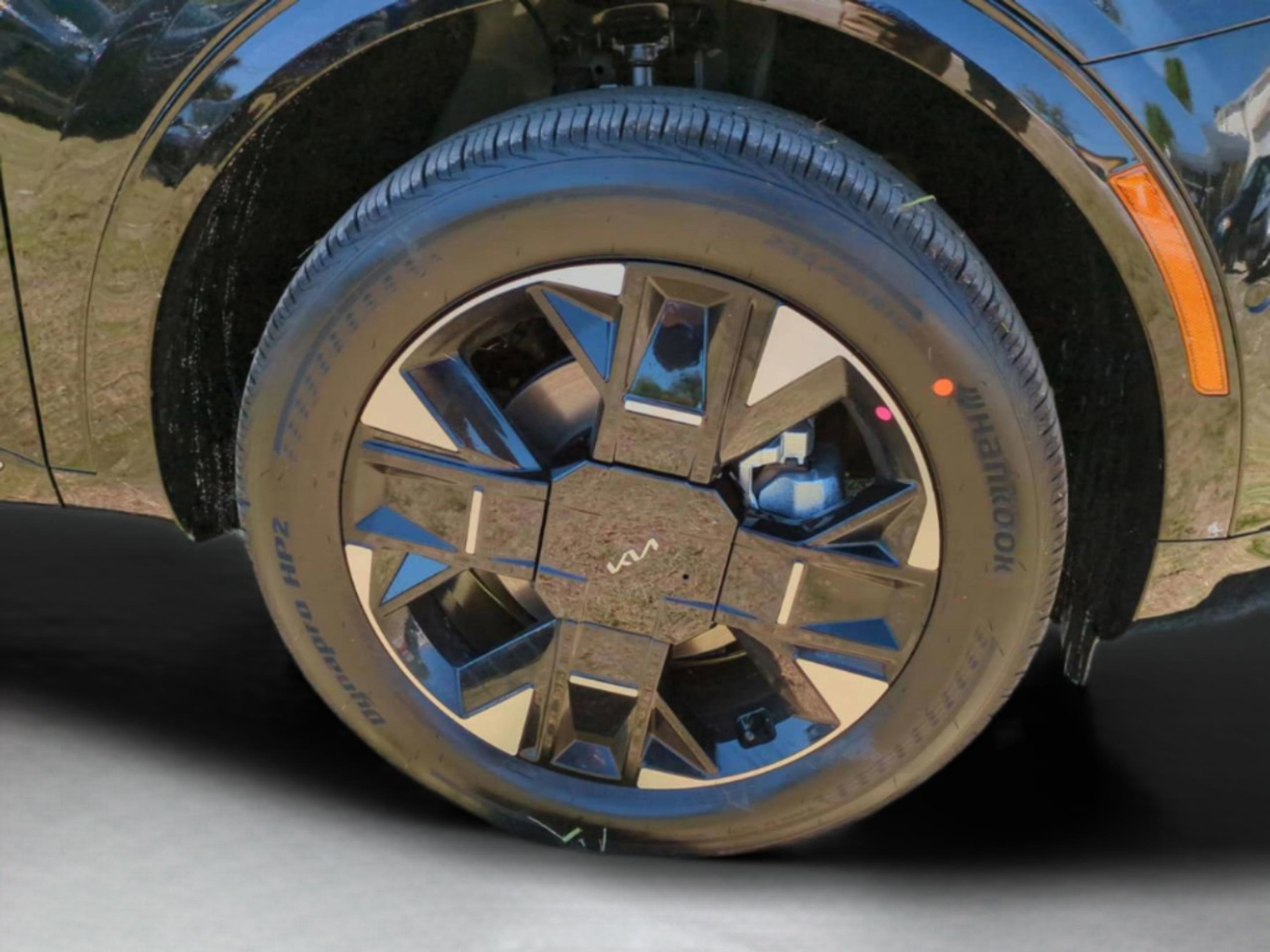 New 2026 Fusion Black Kia SX-Prestige image 12