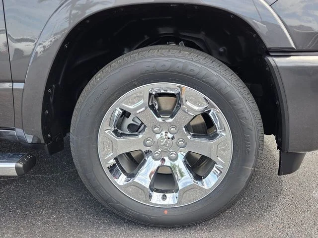 New 2026 Granite Crystal Metallic Clear-Coat Exterior Paint RAM Big Horn/Lone Star image 11