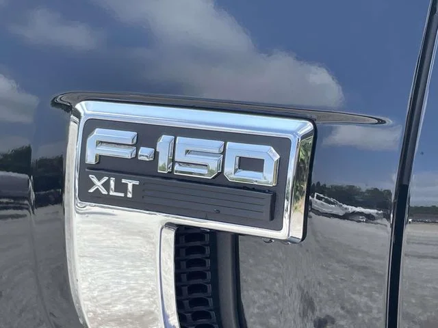 New 2026 Black Ford XLT image 6