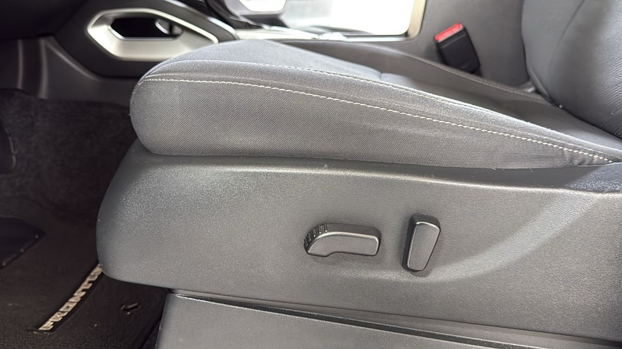 Used 2024 White Nissan SV image 14