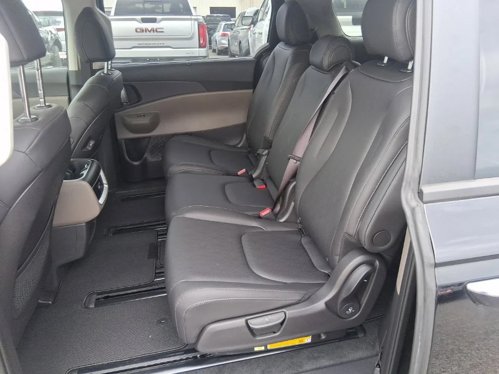 Certified Used 2026  Kia EX image 16