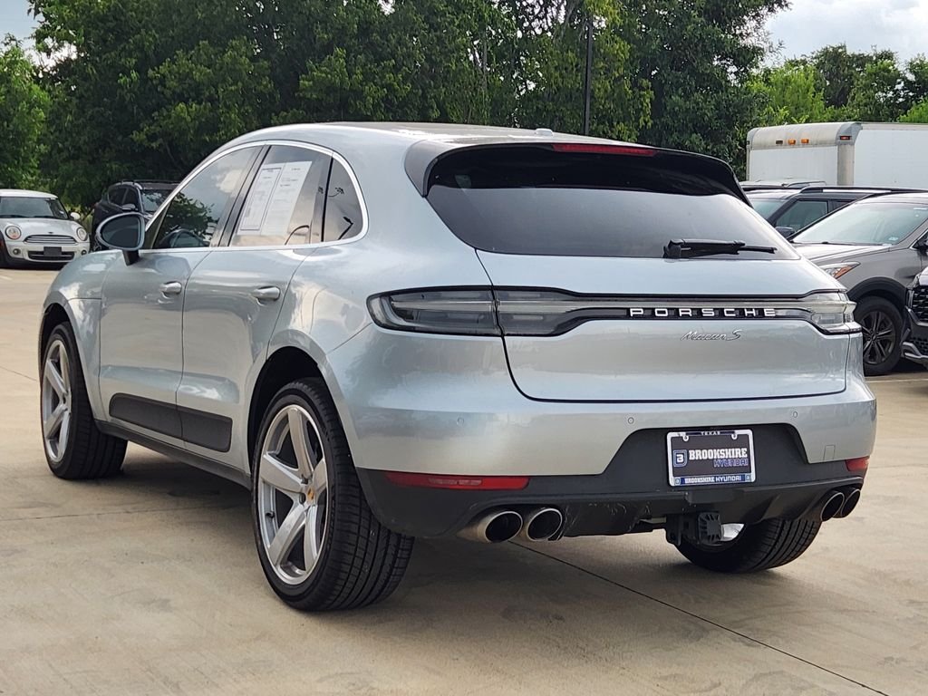 Used 2019 Dolomite Silver Metallic Porsche S image 9
