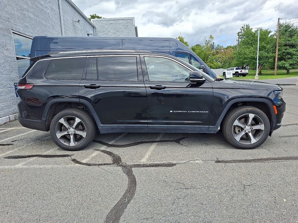 Used 2023 Black Jeep Limited image 7