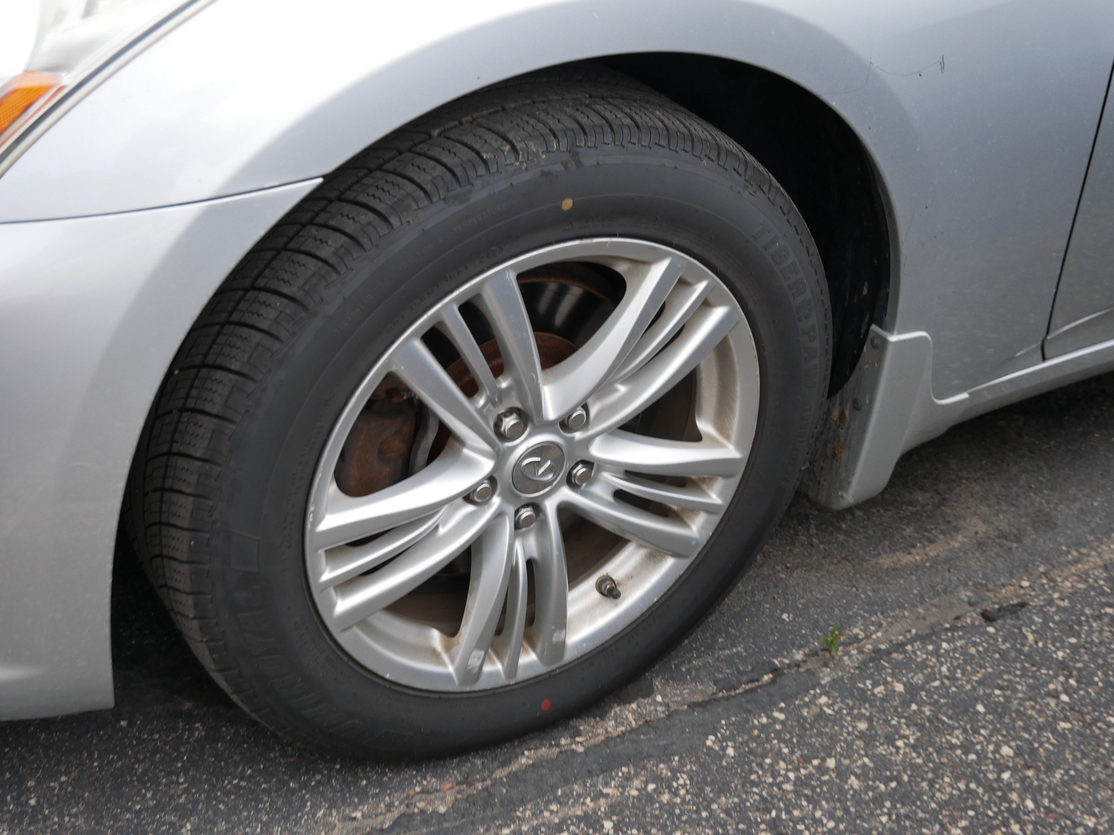 Used 2013 Liquid Platinum INFINITI x image 4