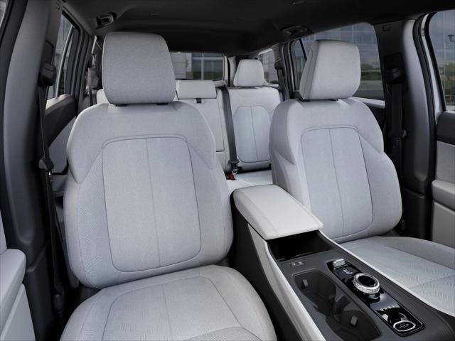 New 2026 Bright White Clear-Coat Exterior Paint Jeep Laredo image 42