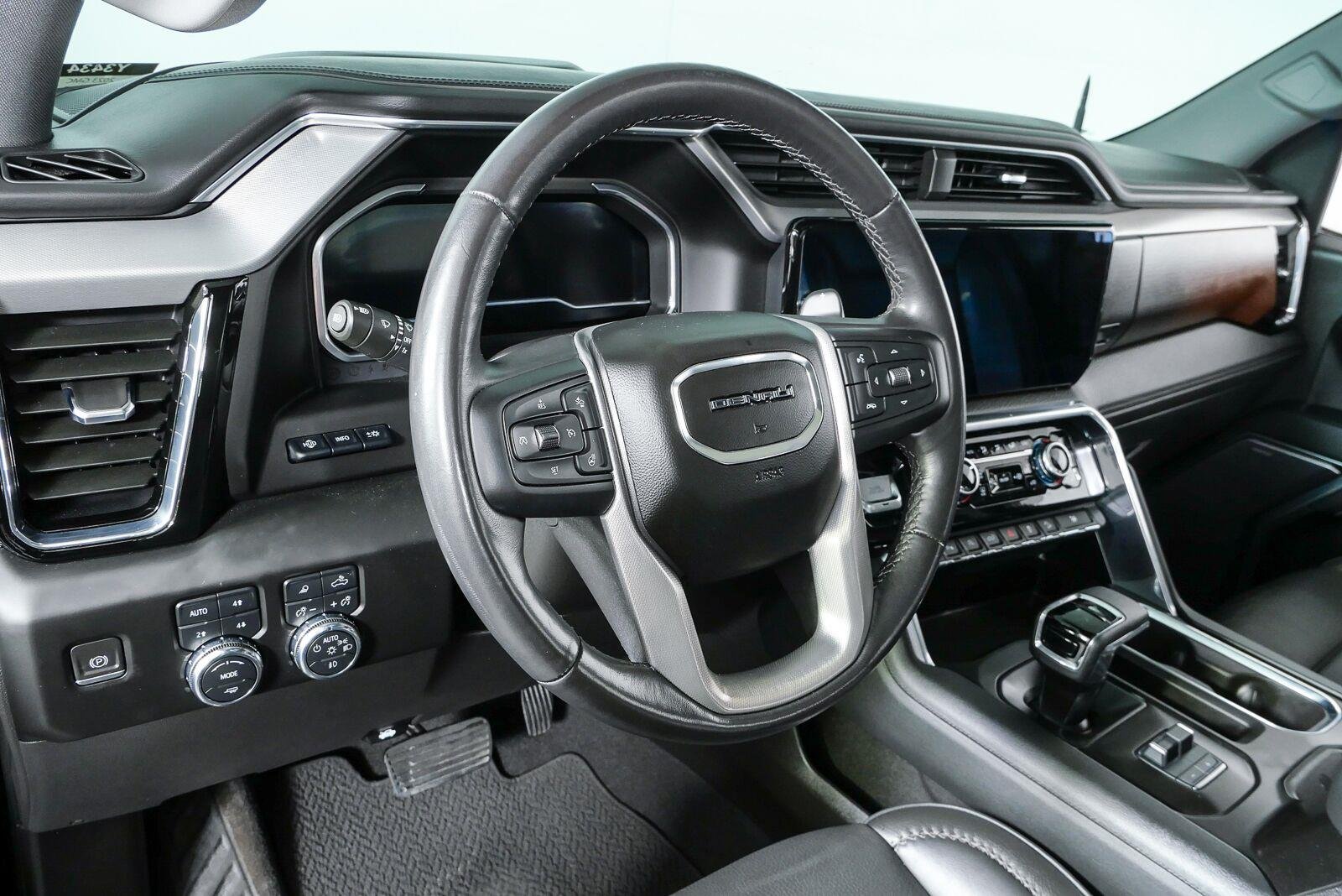 Used 2023 Onyx Black GMC Denali image 4