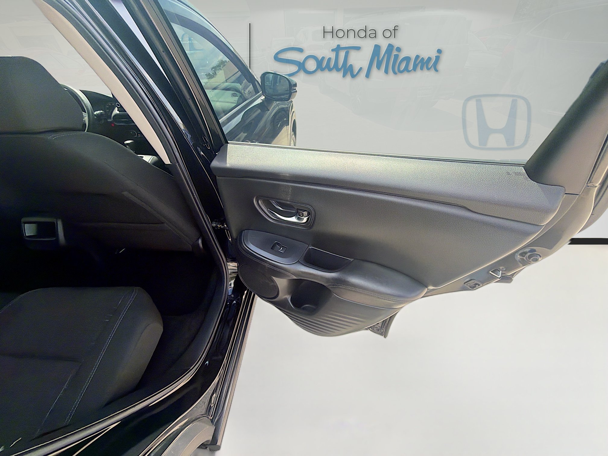 Used 2024 Crystal Black Pearl Honda LX image 29