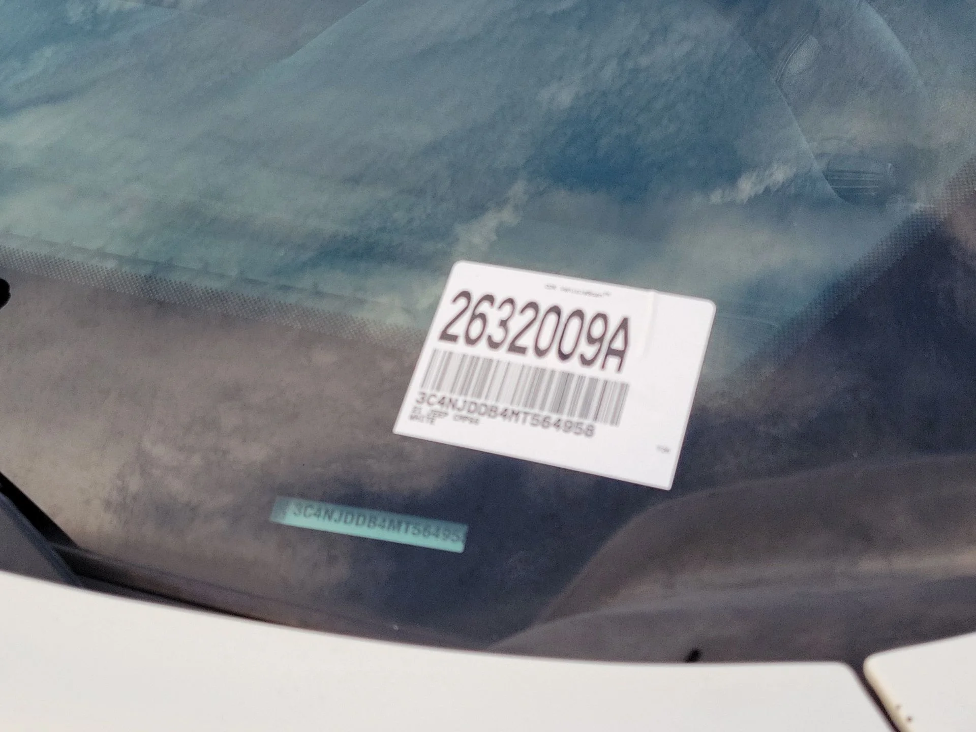 Used 2021 White Jeep Trailhawk image 26